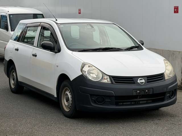Nissan AD 3