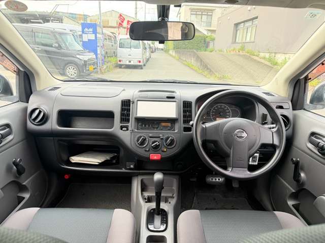 Nissan AD 9
