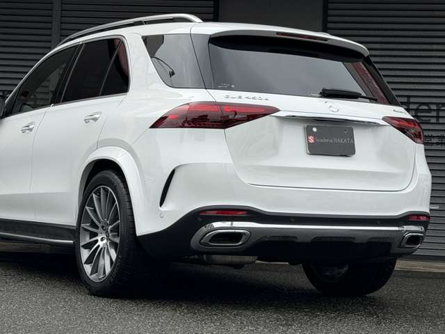 Mercedes-Benz GLE 10