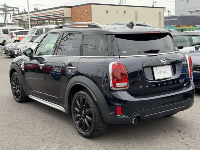 MINI Crossover 6