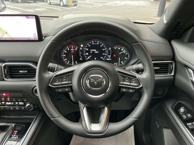 Mazda CX-8 10