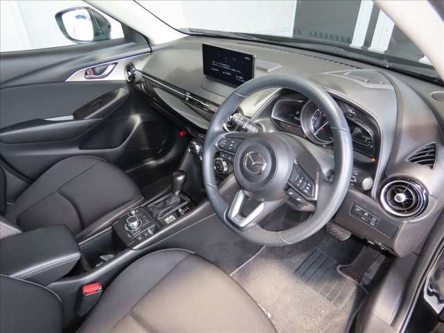 Mazda CX-3 12