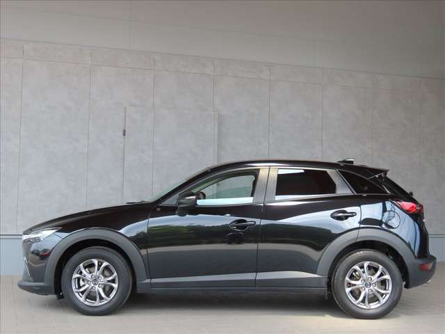 Mazda CX-3 4