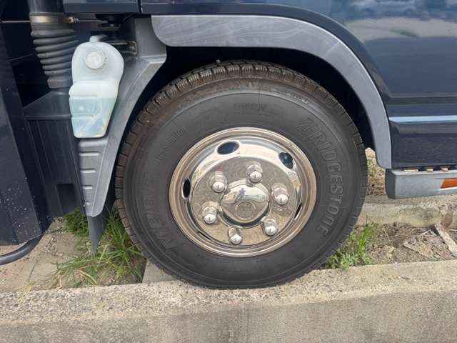 Mitsubishi Fuso Canter 12