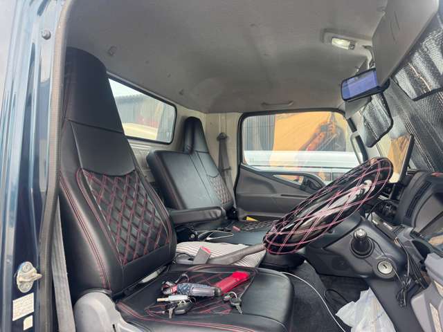Mitsubishi Fuso Canter 6