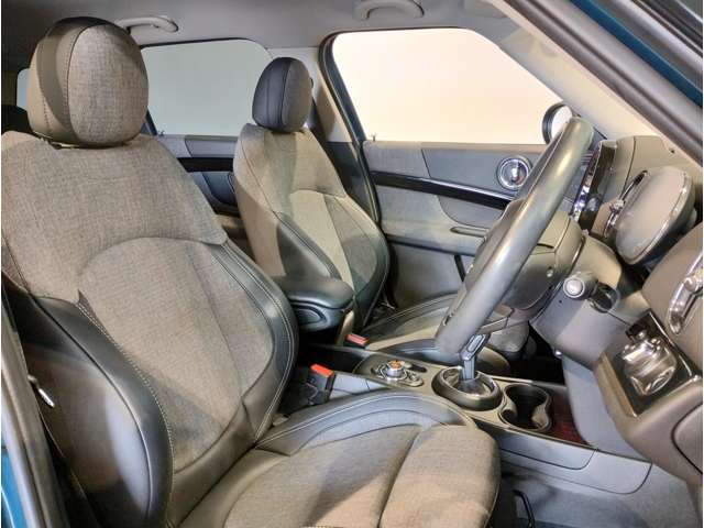MINI Crossover 12