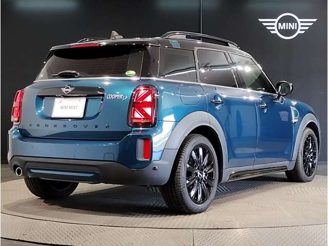 MINI Crossover 8