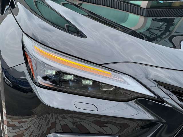 Lexus NX 10