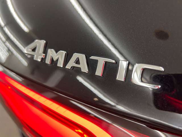 Mercedes-Benz GLC 10