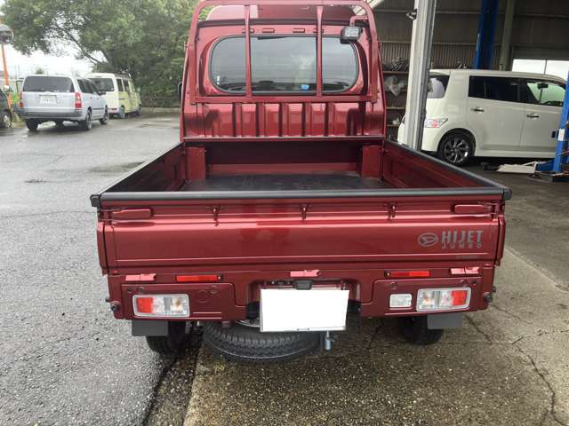 Daihatsu Hijet Truck 4