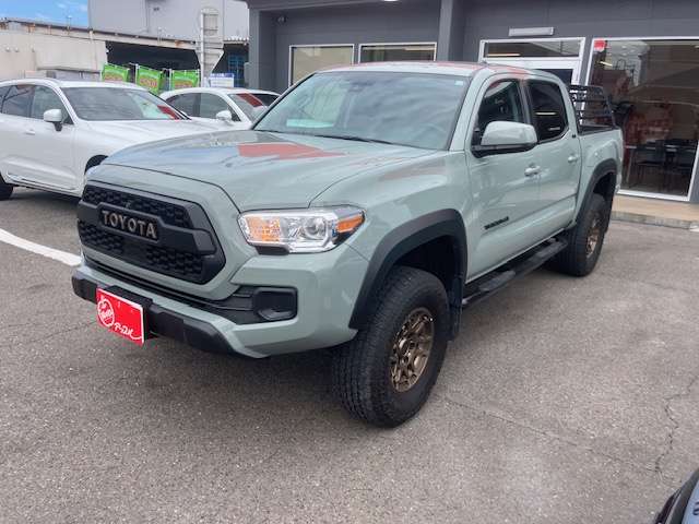 Toyota Tacoma 3