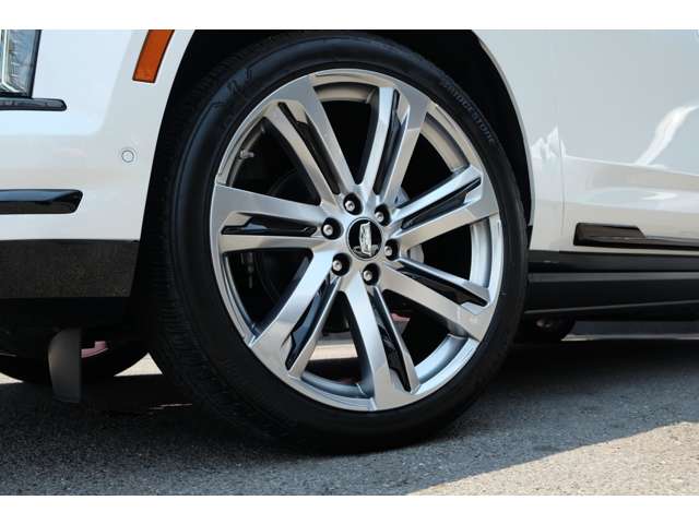 Cadillac エスカレード 9