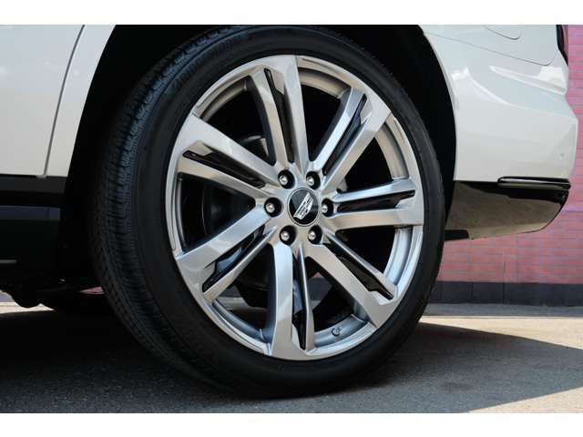 Cadillac エスカレード 10