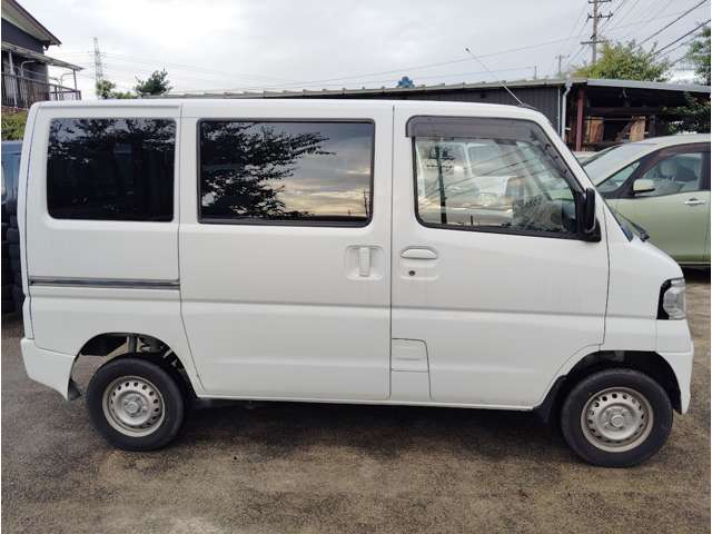 Mitsubishi Minicab MiEV 4