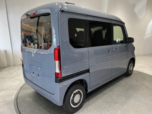 Honda N-VAN 10