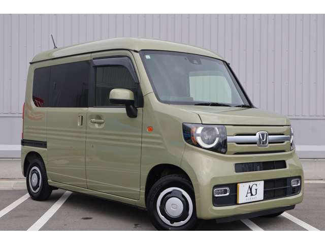 Honda N-VAN 8