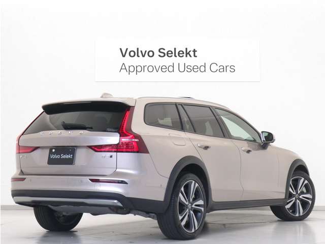 Volvo V60 Cross Country 7