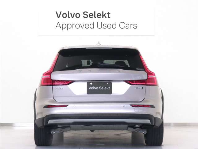 Volvo V60 Cross Country 10