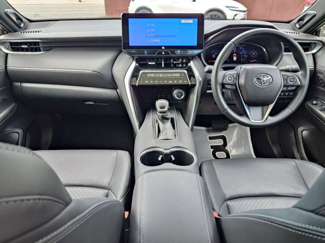 Toyota Harrier 9