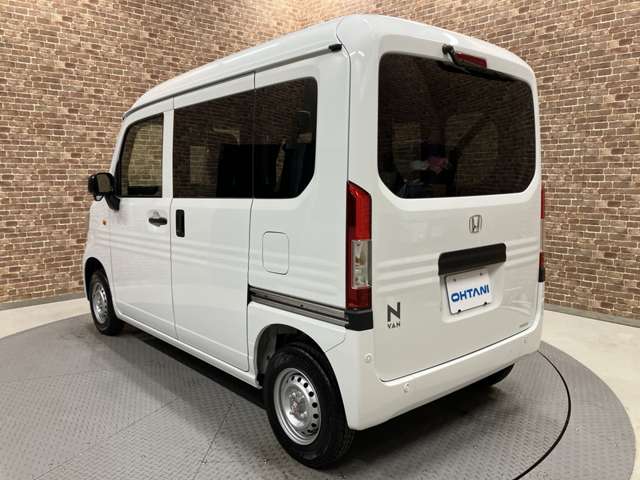 Honda N-VAN 11