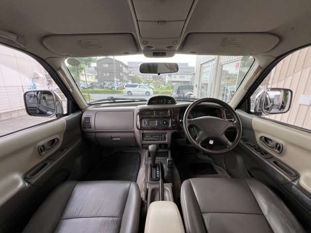 Mitsubishi Challenger 3