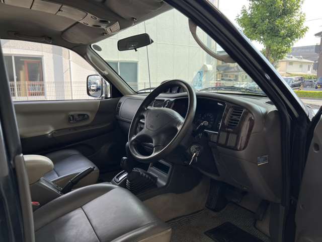 Mitsubishi Challenger 4