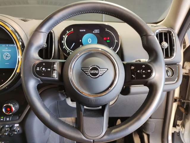 MINI Crossover 10