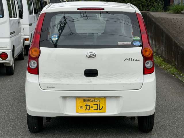 Daihatsu Mira 7