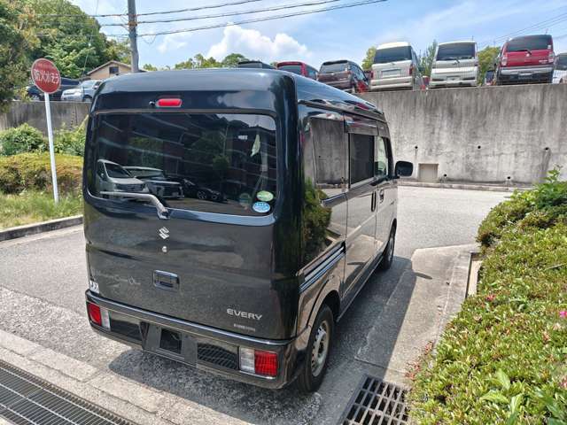 Suzuki Every 12