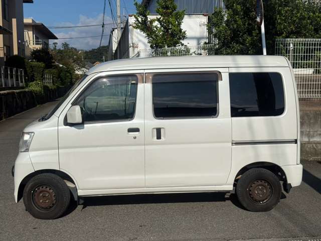 Toyota Pixis Van 5