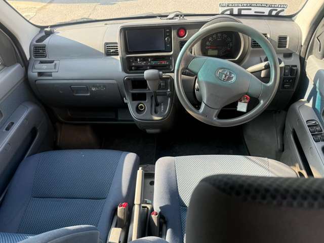 Toyota Pixis Van 9