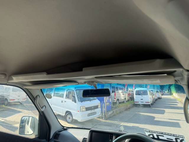 Toyota Pixis Van 10