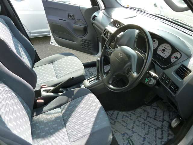 Daihatsu Terios Kid 7