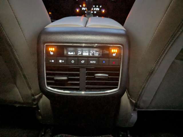 Mazda CX-8 11