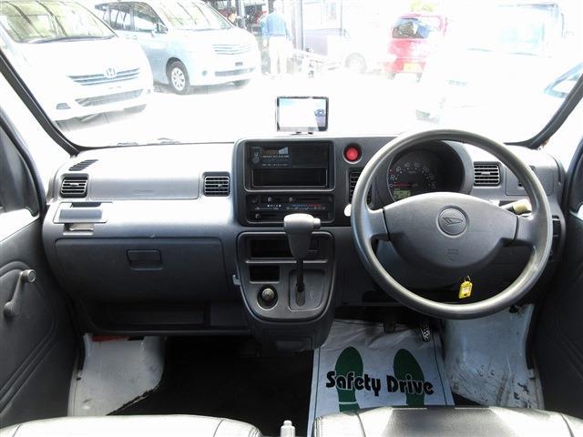 Daihatsu Hijet Deck Van 11