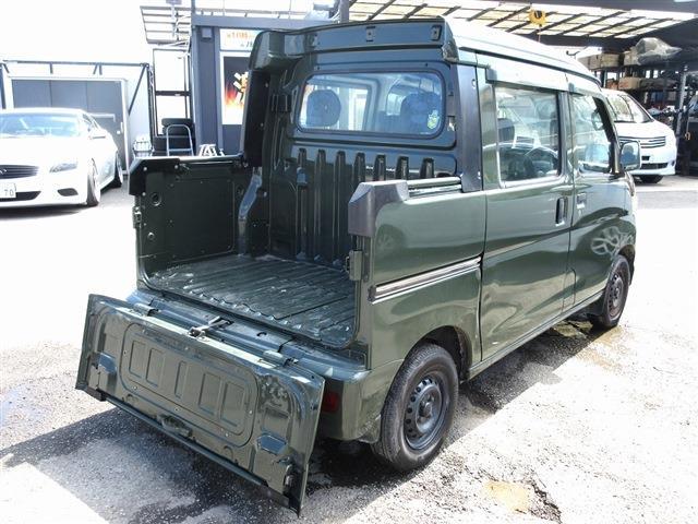Daihatsu Hijet Deck Van 9