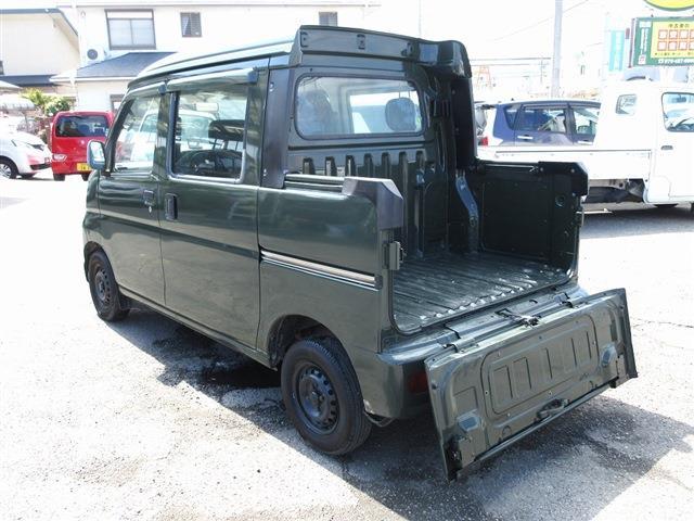 Daihatsu Hijet Deck Van 10