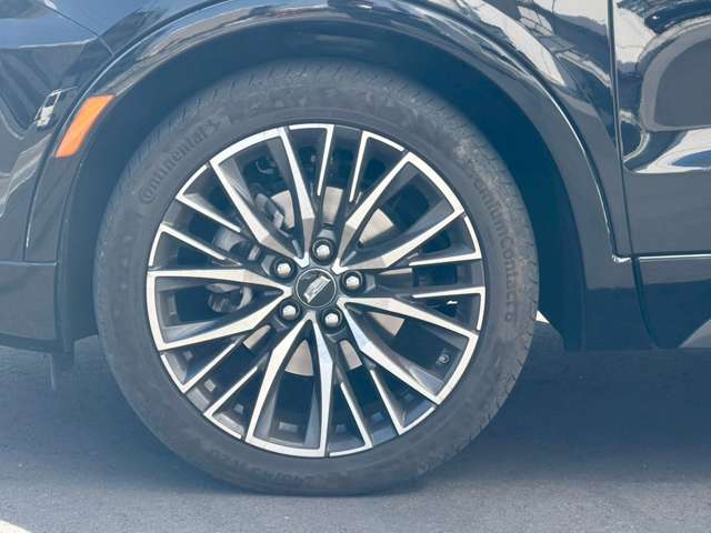 Cadillac XT4 11