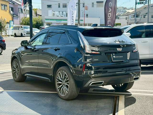 Cadillac XT4 9
