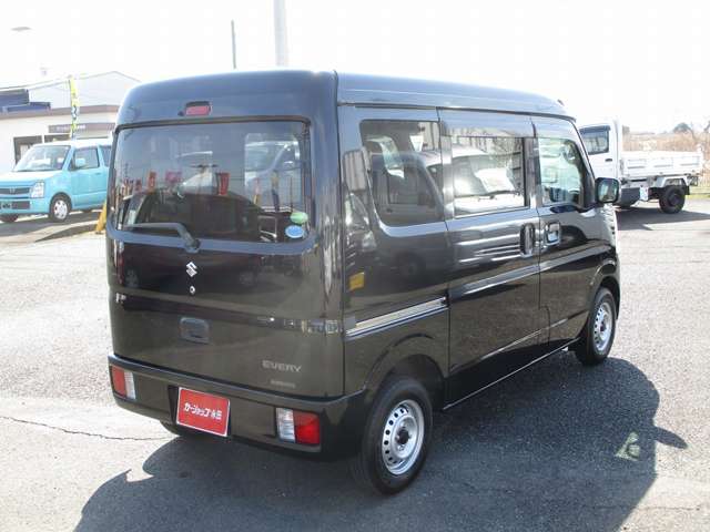 Suzuki Every 2