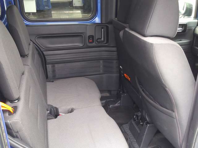 Honda N-VAN 10