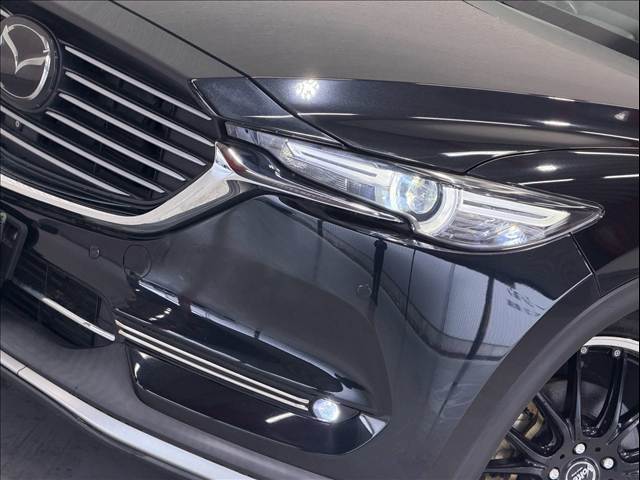 Mazda CX-8 10