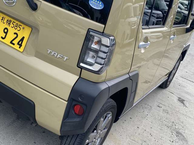 Daihatsu Taft 12