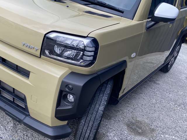 Daihatsu Taft 7