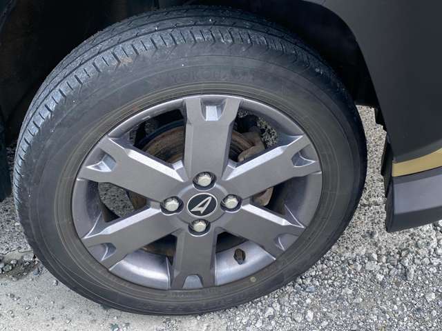 Daihatsu Taft 8