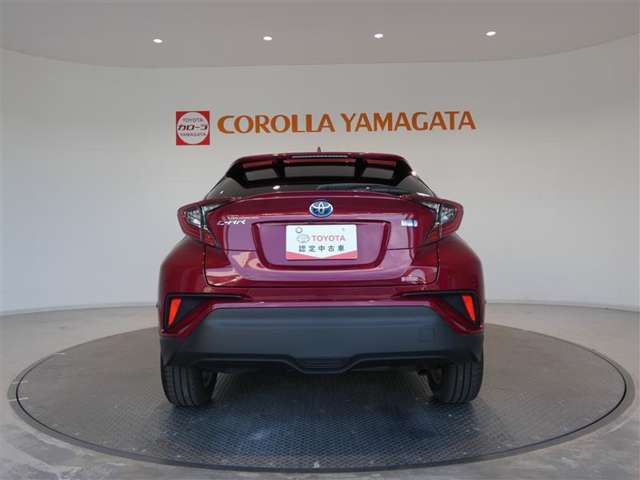 Toyota C-HR 4