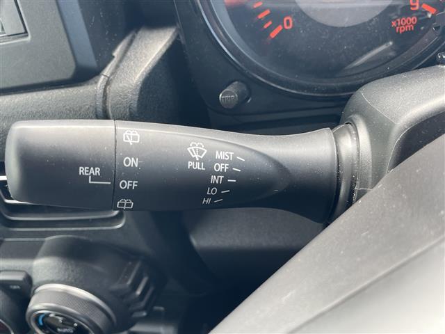 Suzuki Jimny 11