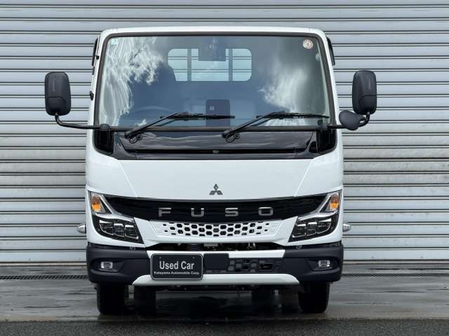 Mitsubishi Fuso Canter 2