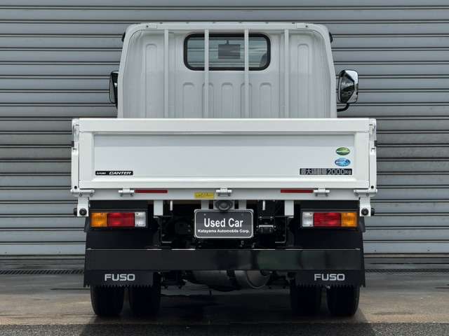 Mitsubishi Fuso Canter 7
