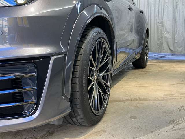 Lexus LBX 12